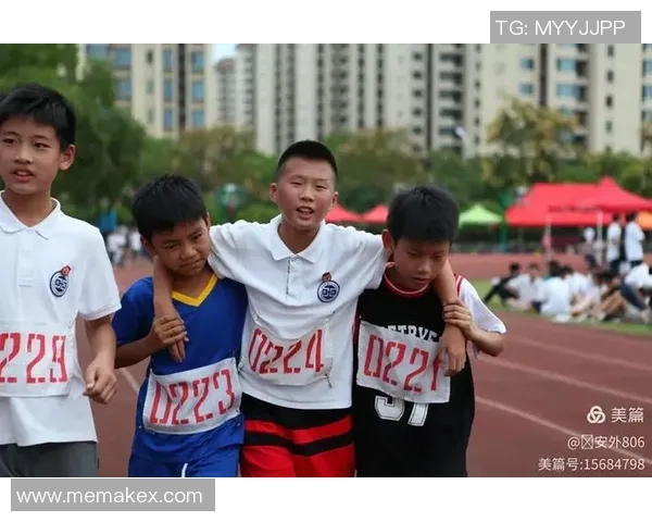 成都篮球队耐力训练揭秘助力球队在赛场上奋勇争先